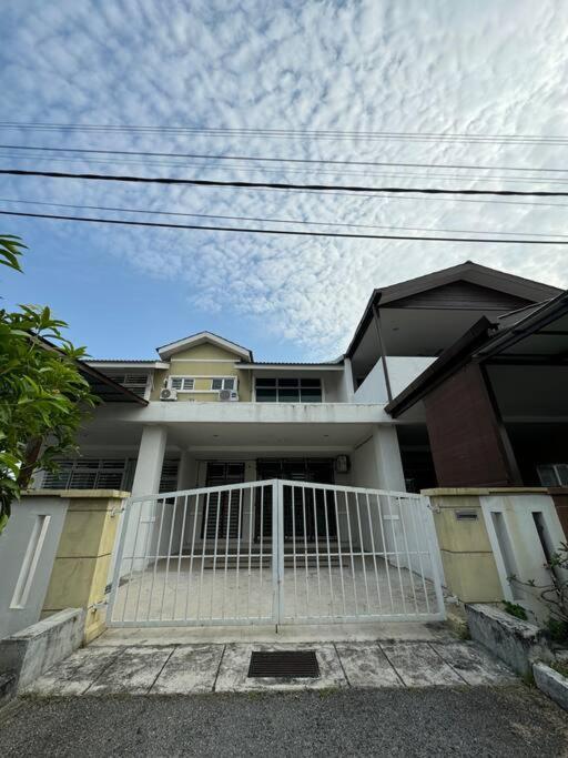 Homestay Bagan Serai Esterno foto